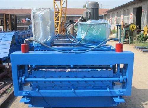 840/900全自动压瓦机