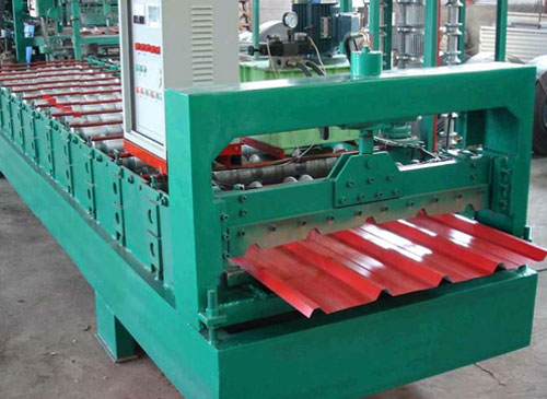 840型彩钢瓦设备