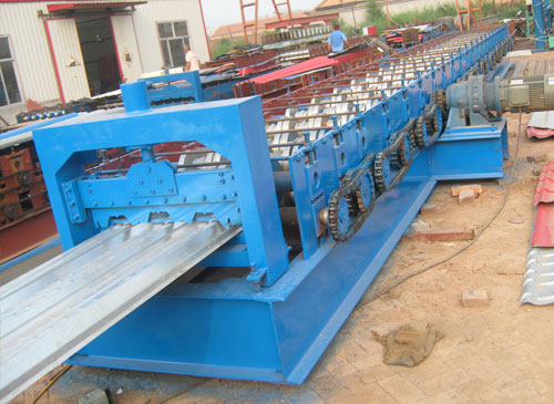 720型楼承板设备